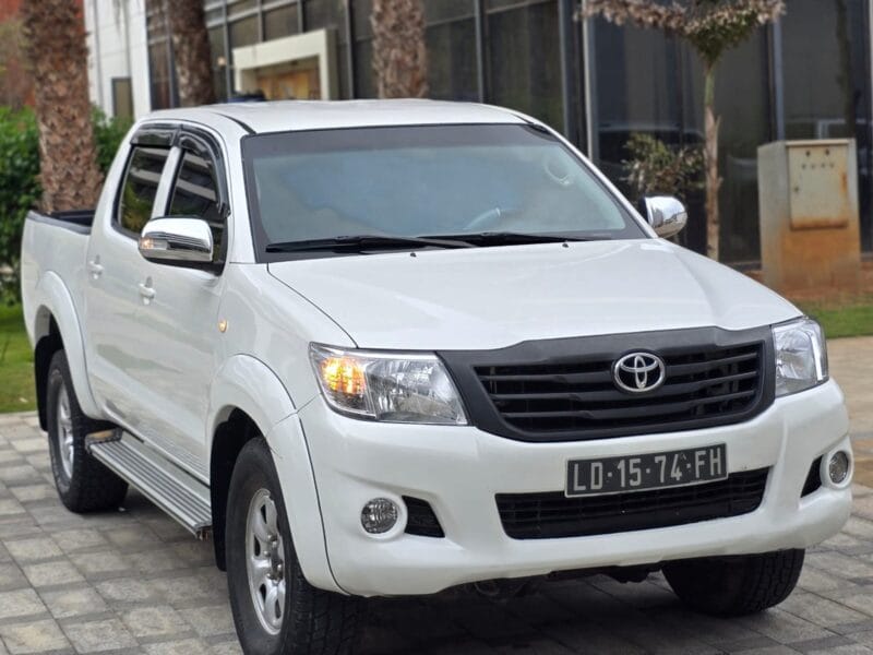 TOYOTA HILLUX 2KD