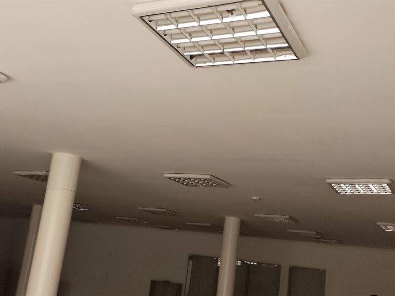 Edifício multiuso a Venda ou arrendamento, aberto a parceria.