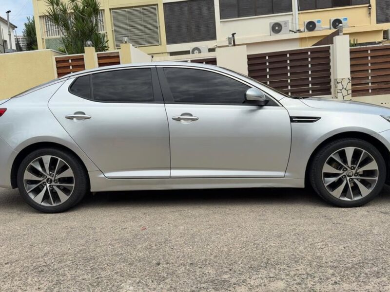 Amarro 🚨 Kia K5 Full Options