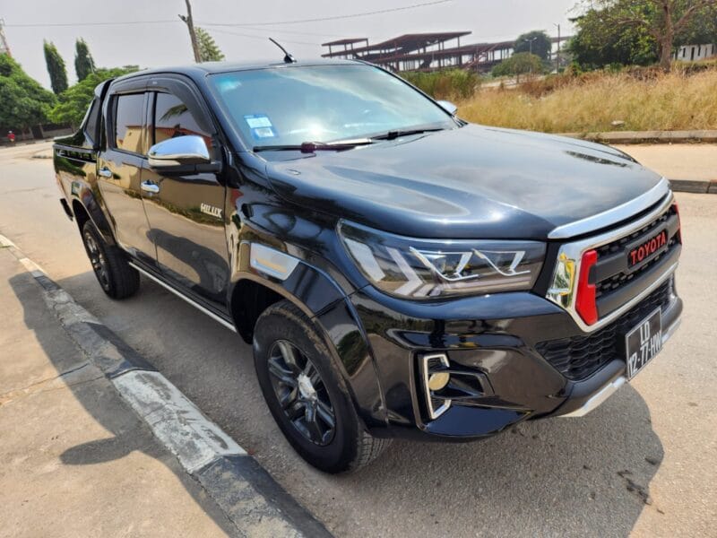 📢 TOYOTA HILUX REVOLUTION 2020 — À VENDA! 🚘 Vulgo: João Lourenço 🔧 Motor 2.7 VVT-i
