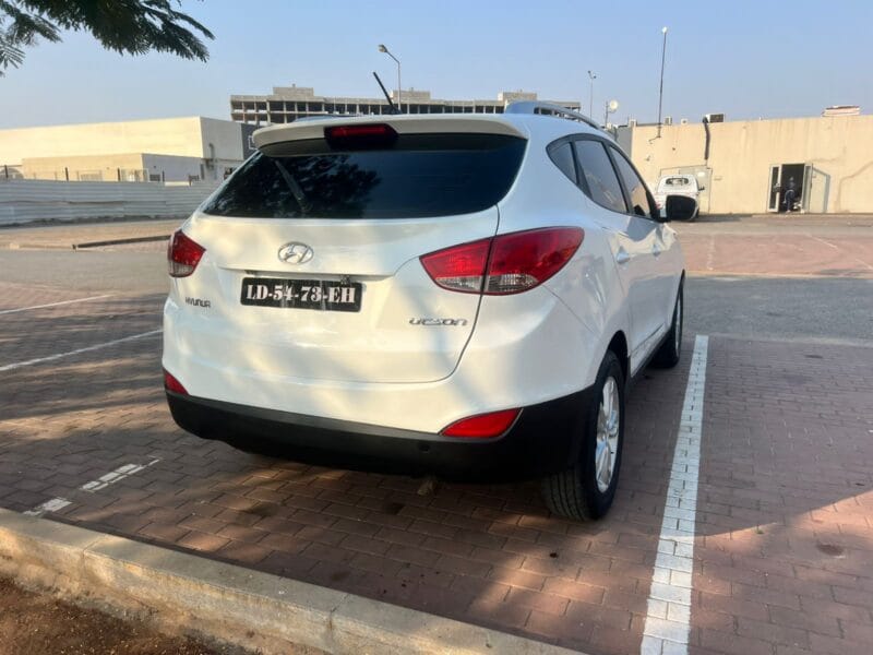 Hyundai Tucson full