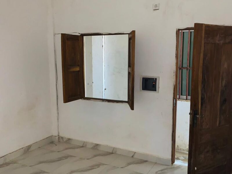 ARRENDA-SE CASA NO PATRIOTA T1 PREÇO