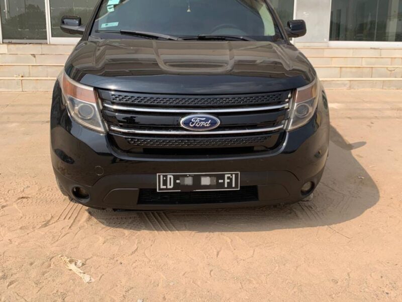 FORD EXPLORER