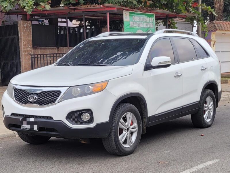 KIA SORENTO FULL OPTIONS