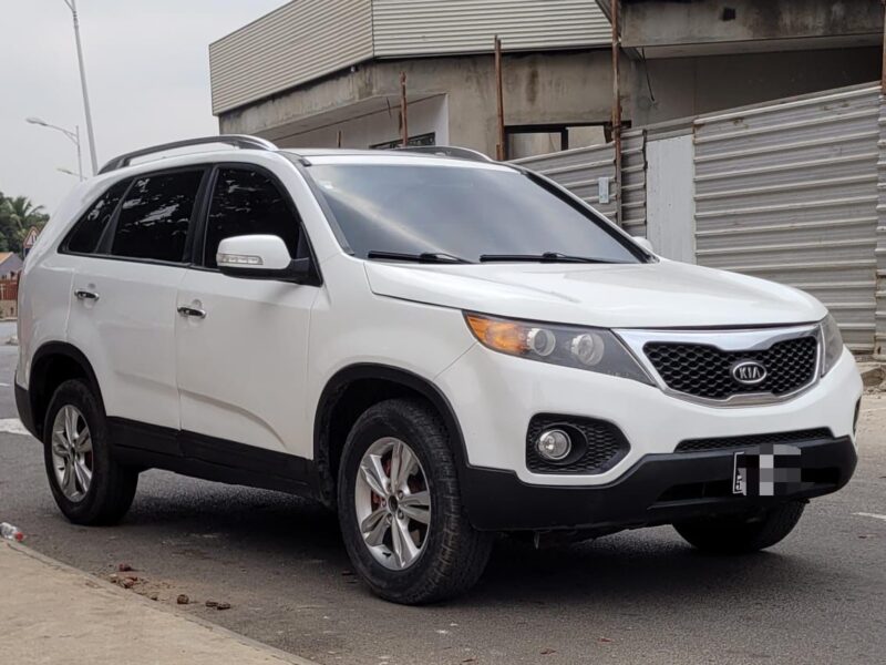 KIA SORENTO FULL OPTIONS