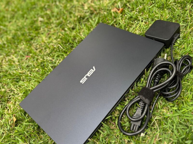 ASUS EXPERTBOOK 15.6"