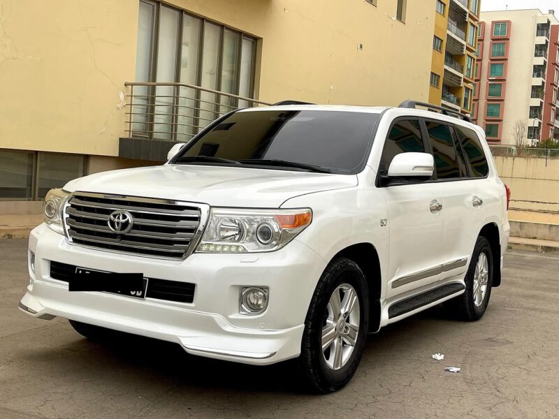 Toyota Land Cruiser VXR
