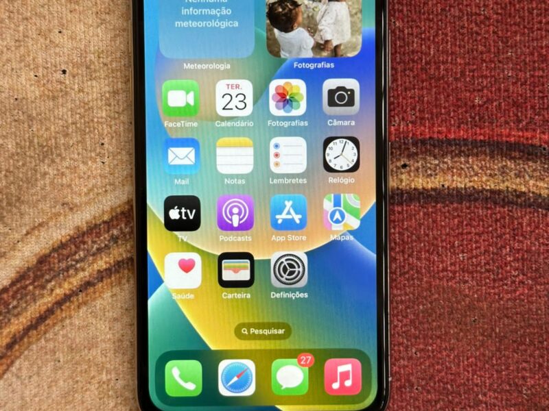 iPhone xnormal