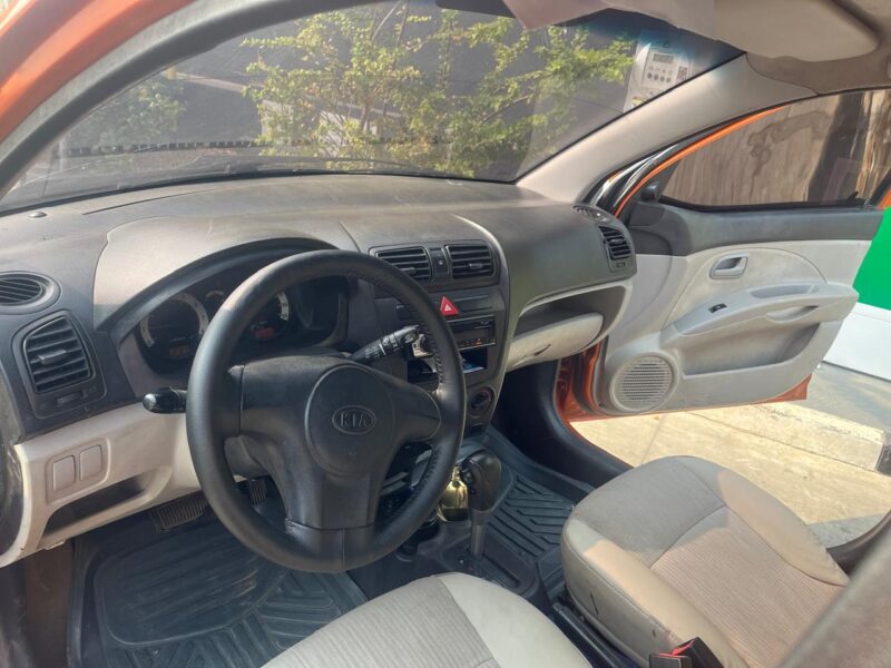🚗 KIA Picanto Automático à Venda