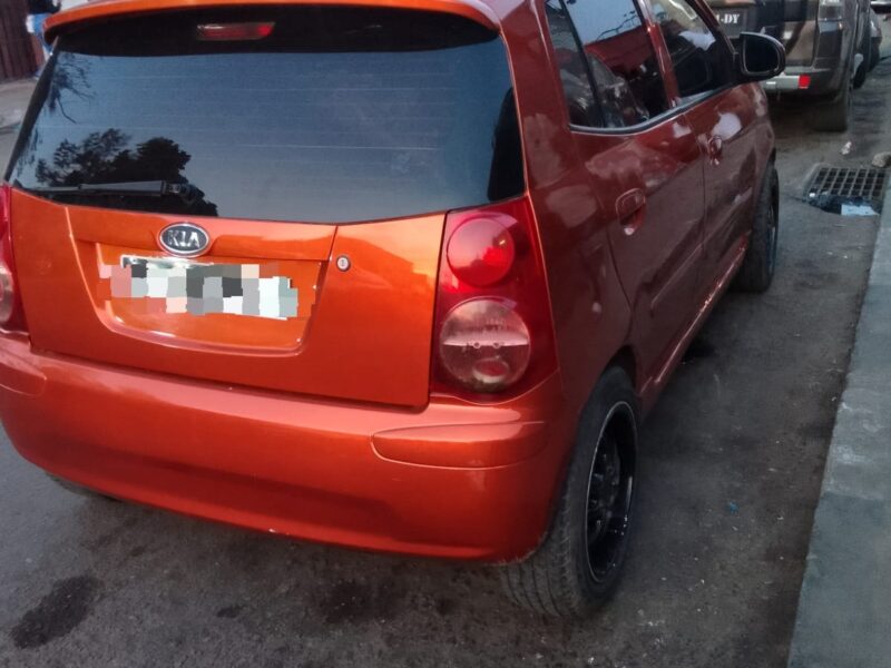 🚗 KIA Picanto Automático à Venda