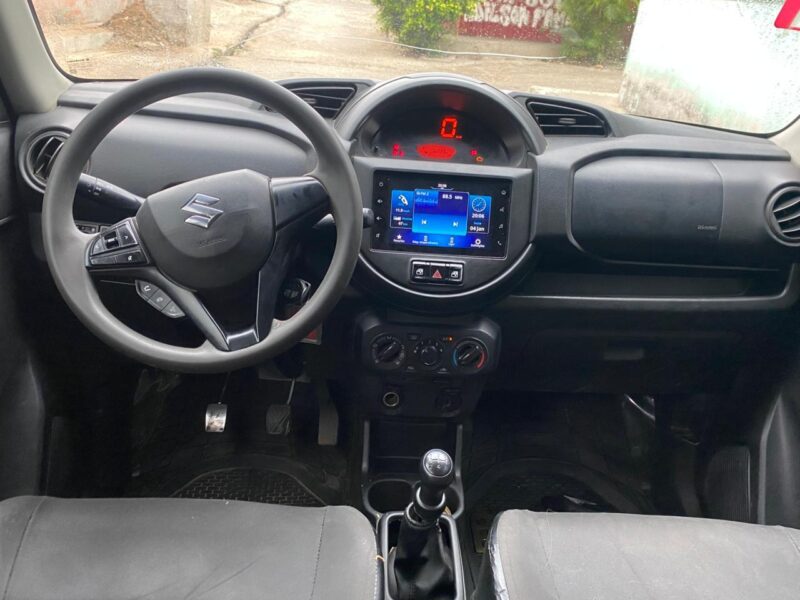 *SUZUKI SPRESSO SEMI NOVO*