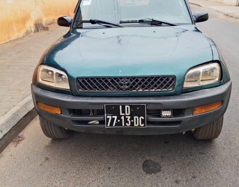 *TOYOTA RAV4 DESPORTIVO*