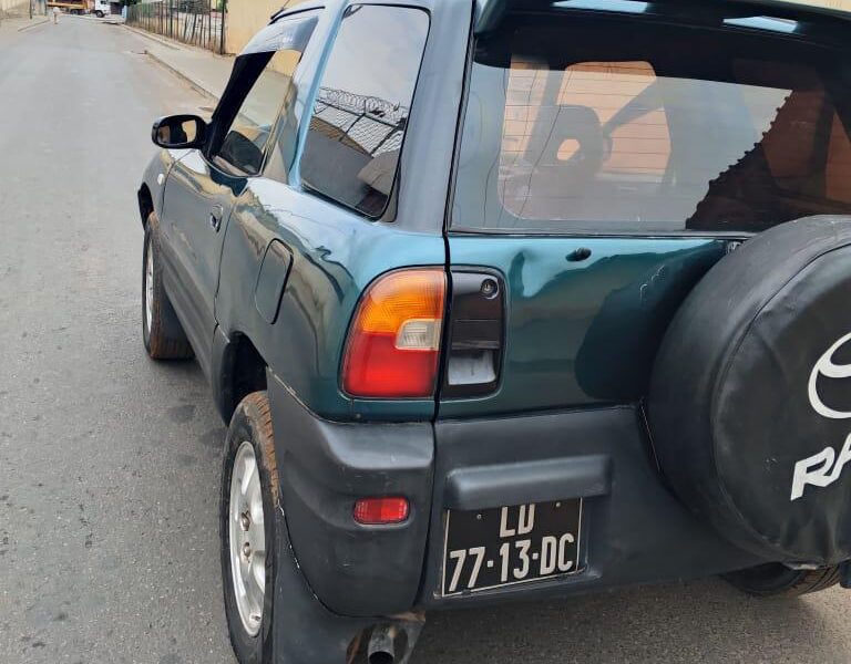 *TOYOTA RAV4 DESPORTIVO*