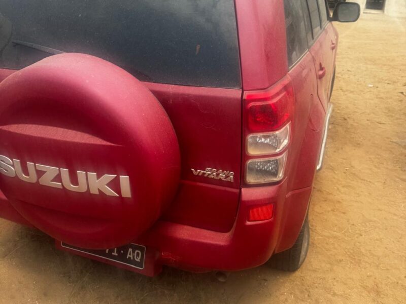 SUZUKI GRANDE VITARA .