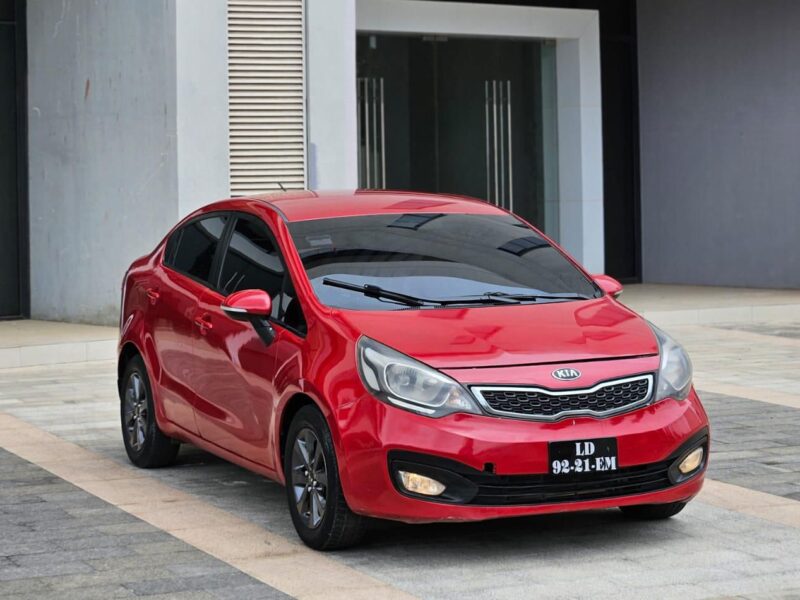KIA RIO DE MALA