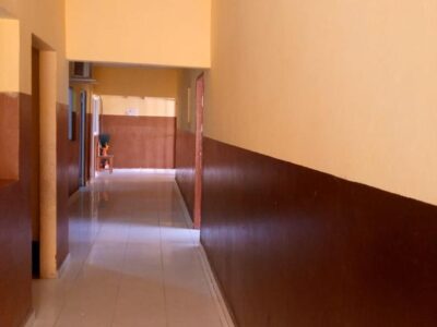 *Para Arrendar ou Venda Colégio no Camama Vila Kiaxi*