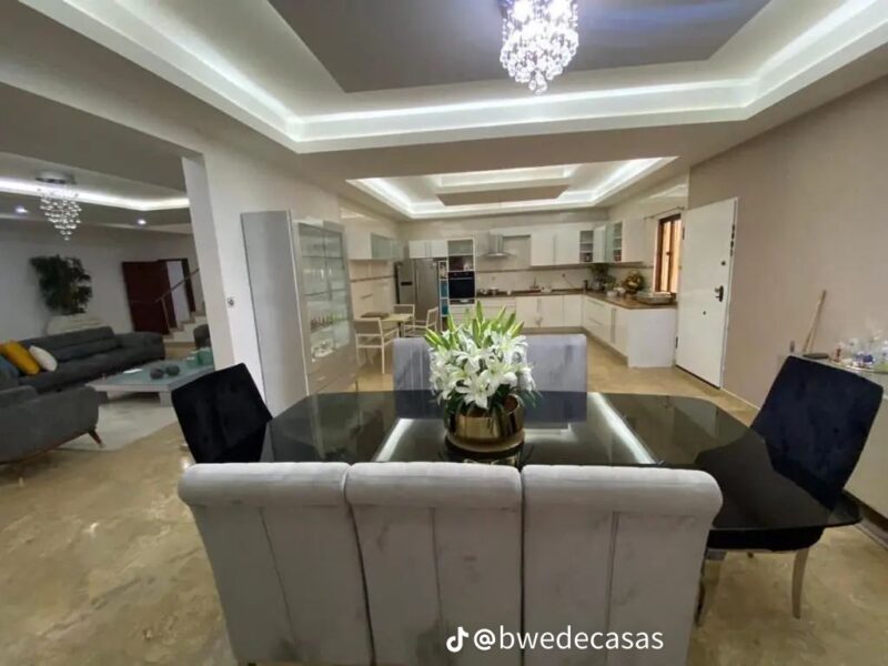 LUXUOSA VIVENDA MOBILADA NO BENFICA - KIFICA