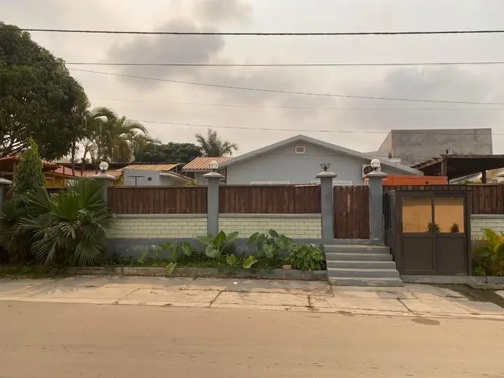 VENDE-SE: V4 Projeto Nova Vida