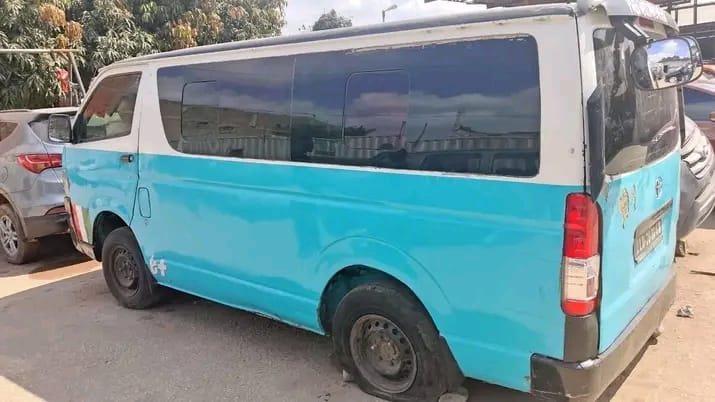 Toyota quadradinho Motor 2L