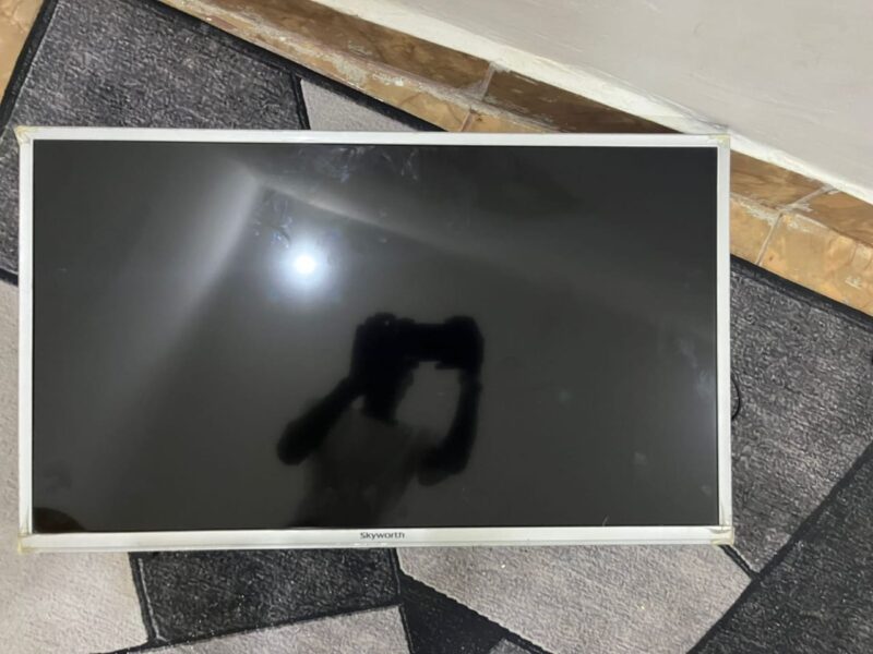 Smart Tv 34p semi nova