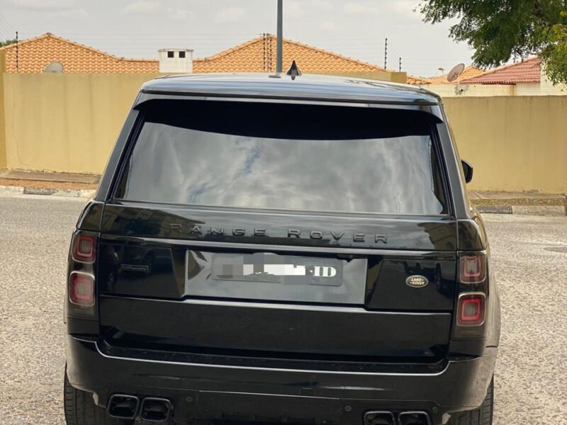 *RANGE ROVER VOGUE SUV*