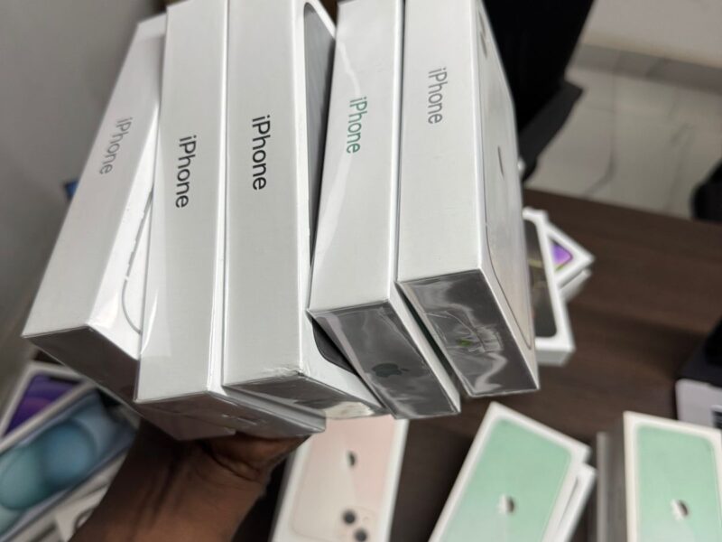 *IPHONE* novos selado na caixa