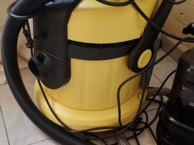 Máquina extratora para lavagem de cadeirão