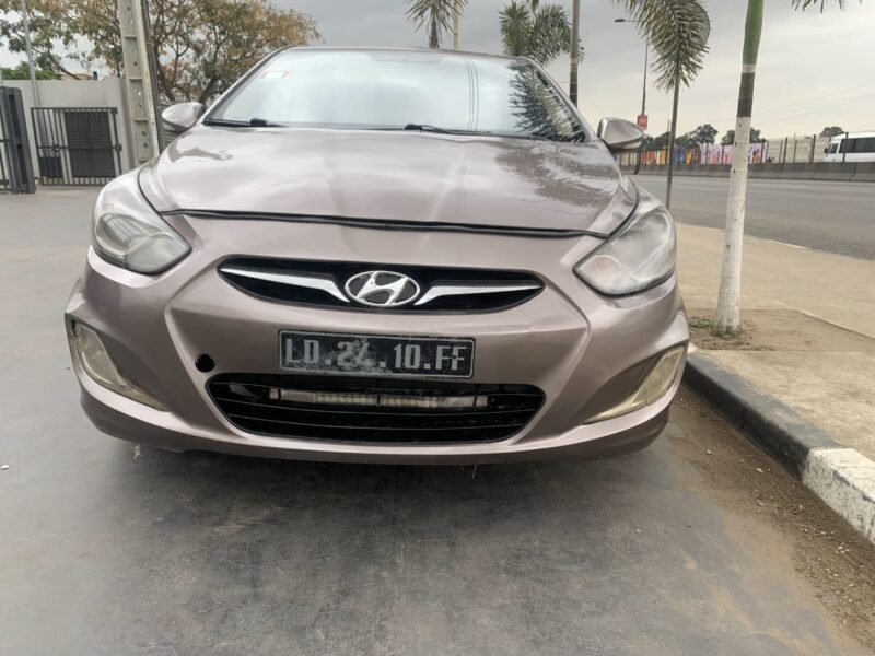 *HYUNDAI ACCENT 2V ✌🏽*