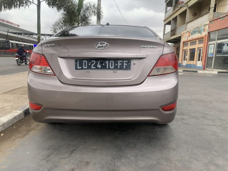 *HYUNDAI ACCENT 2V ✌🏽*