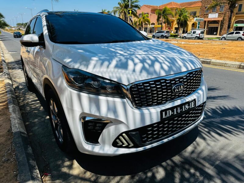 KIA SORENTO SUV