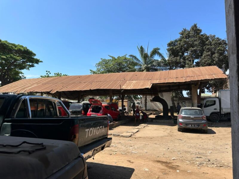 TERRENO / ESTALEIRO DE ESQUINA – MARÇAL