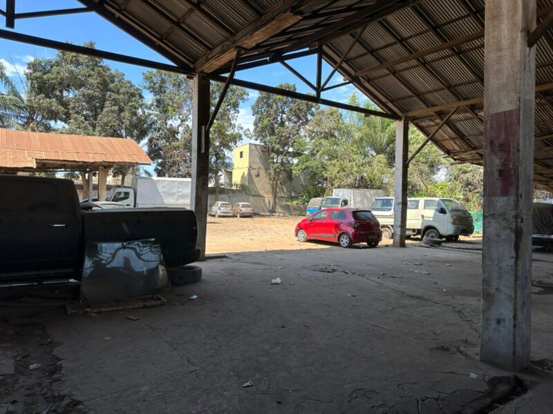 TERRENO / ESTALEIRO DE ESQUINA – MARÇAL