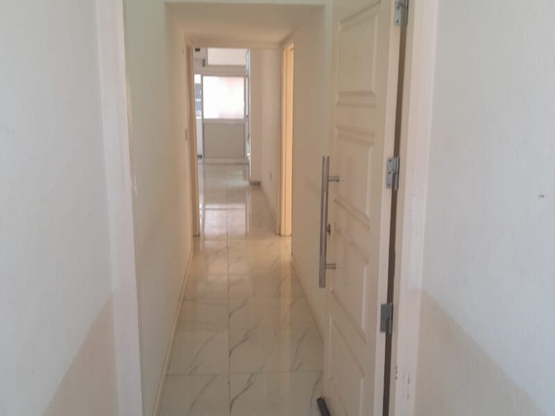 ARRENDA-SE APARTAMENTO T3