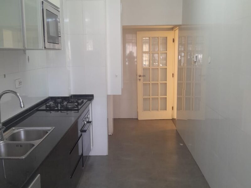 ARRENDA-SE APARTAMENTO T3