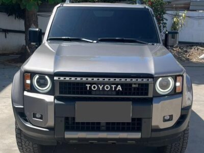 TOYOTA LAND CRUISER PRADO SUV