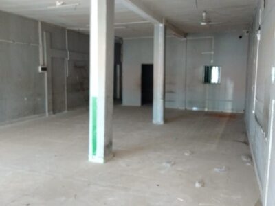 ARRENDA-SE ESPAÇO COMERCIAL