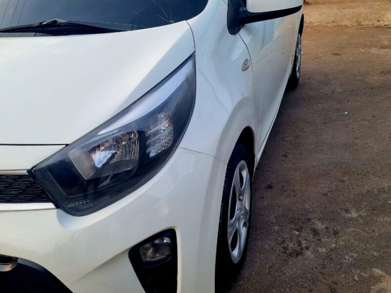 KIA MORNING – BEM LIMPO