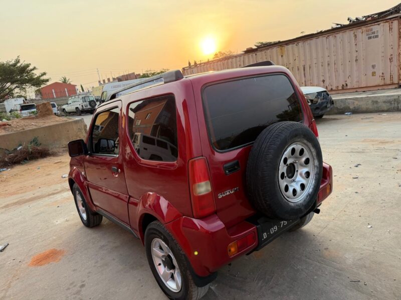SUZUKI JIMMY AUTOMÁTICO