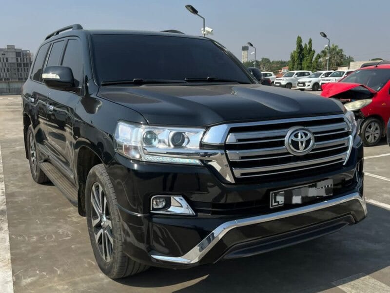 TOYOTA LAND CRUISER GX.R SUV
