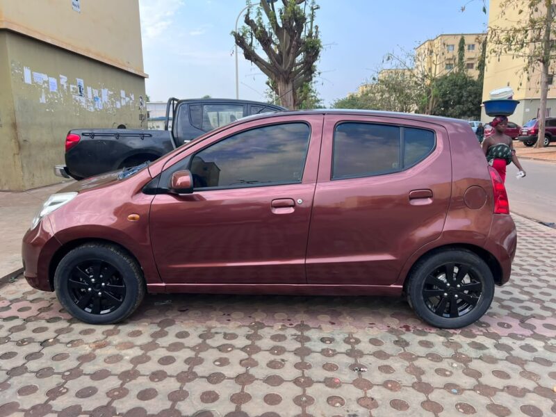 SUZUKI CELEIRO